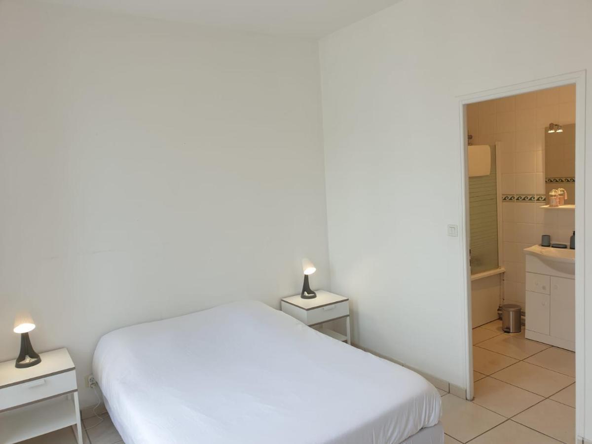 Maison 150M2 Jardin A Louer En Entier, Bordeaux Centre Chartrons, 3 Chambres 3 Salles De Bains 1 Canape-Lit Llllnumero De Telephone Dans L'Annonce Si Questionlll מראה חיצוני תמונה