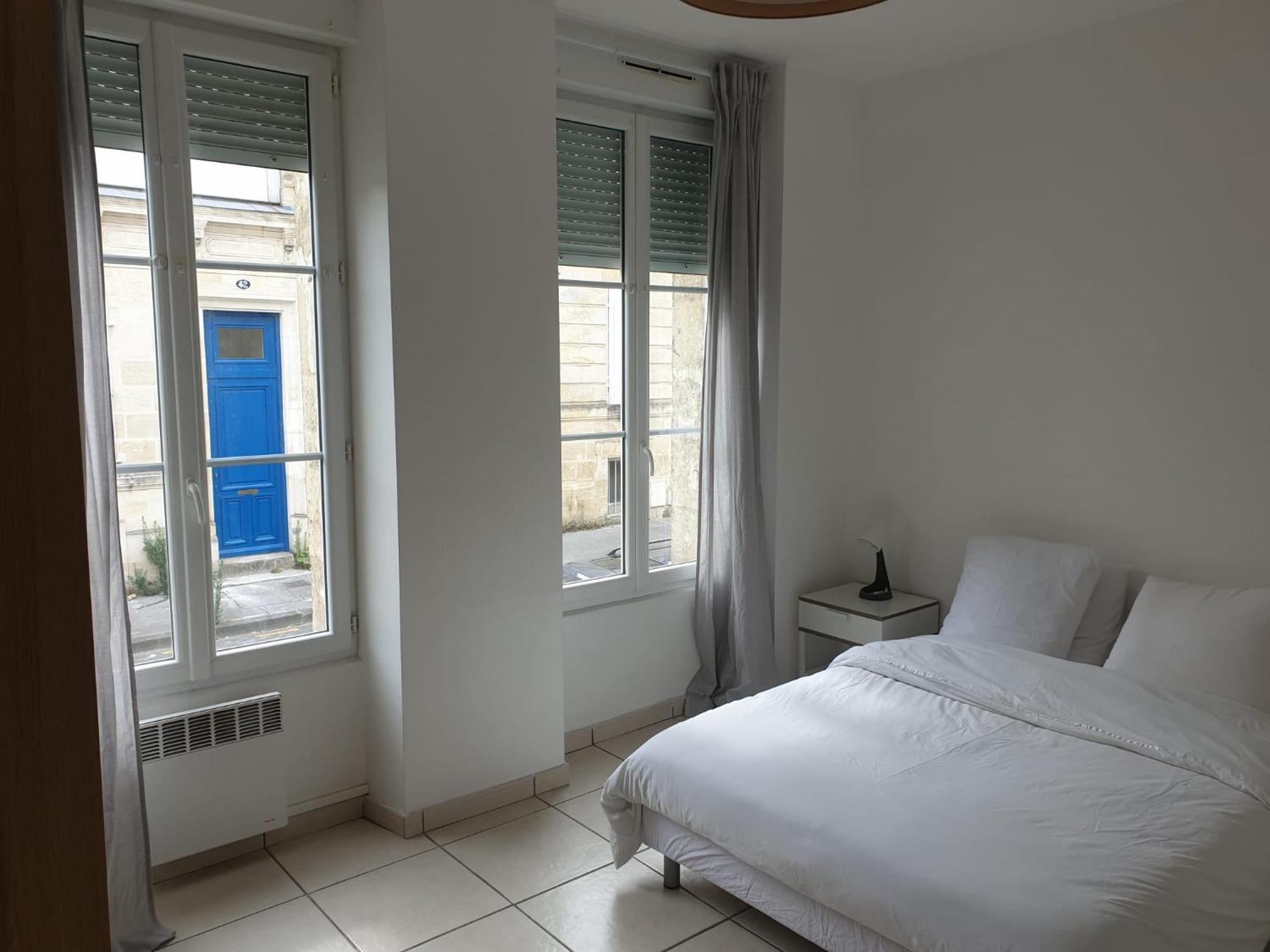 Maison 150M2 Jardin A Louer En Entier, Bordeaux Centre Chartrons, 3 Chambres 3 Salles De Bains 1 Canape-Lit Llllnumero De Telephone Dans L'Annonce Si Questionlll מראה חיצוני תמונה