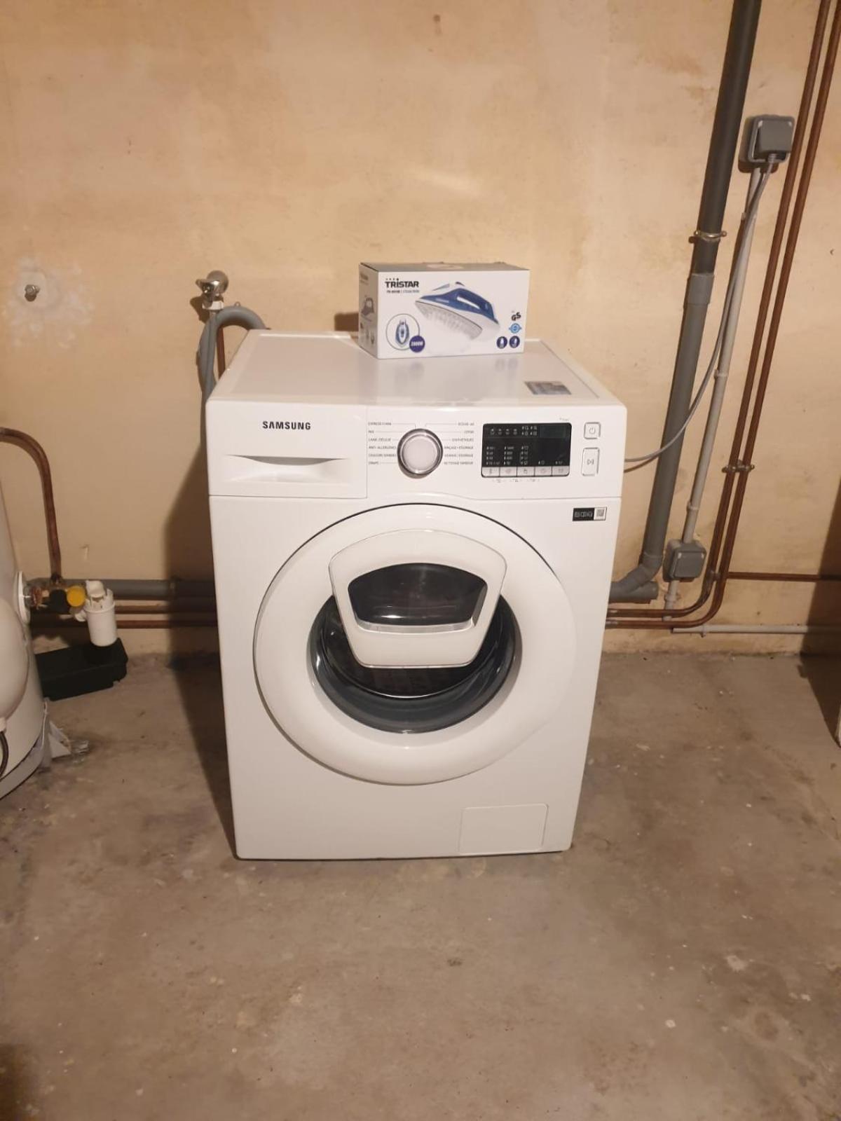 Maison 150M2 Jardin A Louer En Entier, Bordeaux Centre Chartrons, 3 Chambres 3 Salles De Bains 1 Canape-Lit Llllnumero De Telephone Dans L'Annonce Si Questionlll מראה חיצוני תמונה